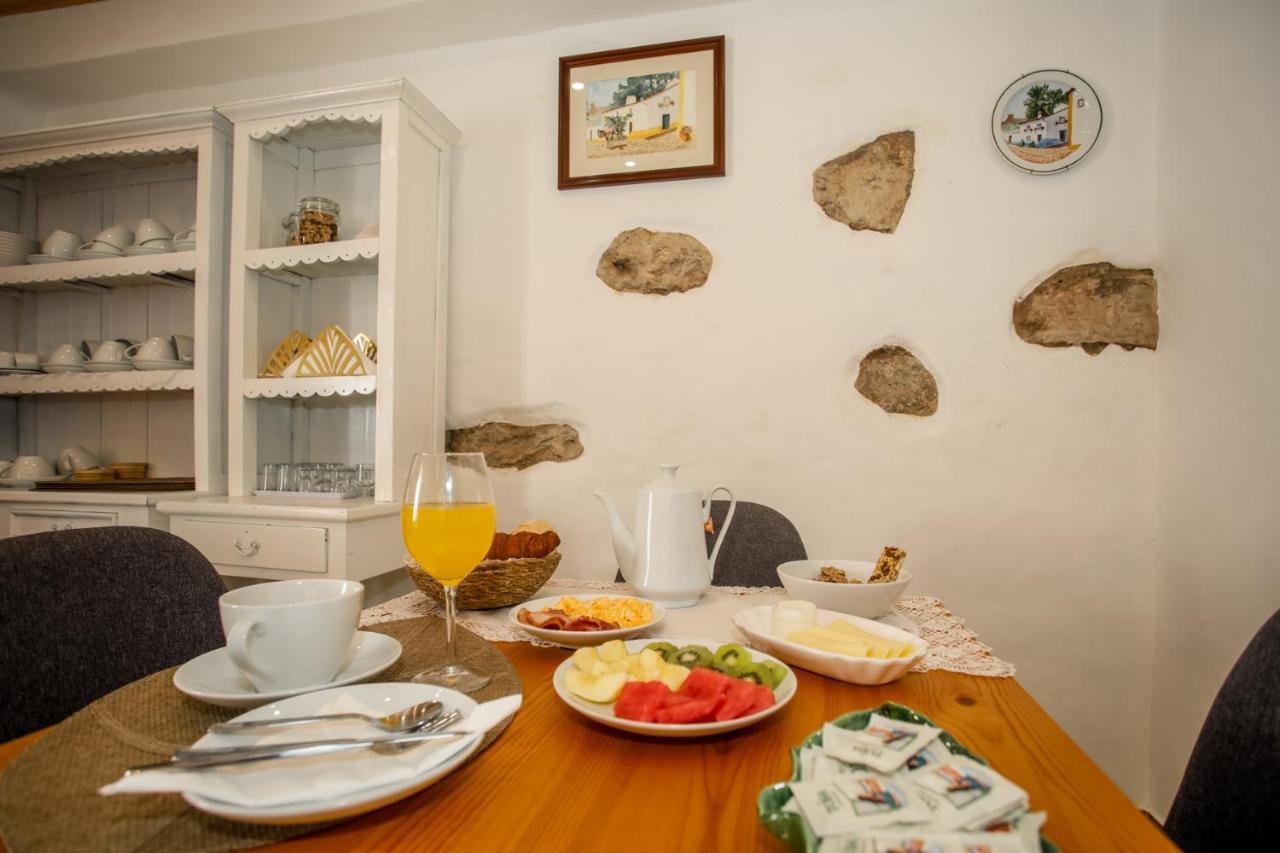 Obidos Patio House Bed & Breakfast Bagian luar foto